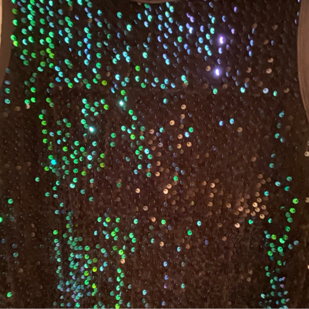 DONATED 🛑Sparkle tank top. Peacock sequins (green/blue), L, NWOT. - Picture 9 of 9